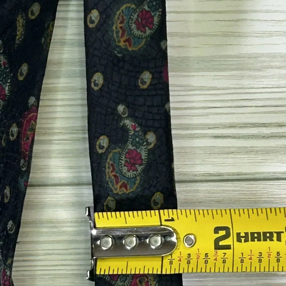 Yves Saint Laurent Tie 100% Silk‎ Black W/Red Green Paisley